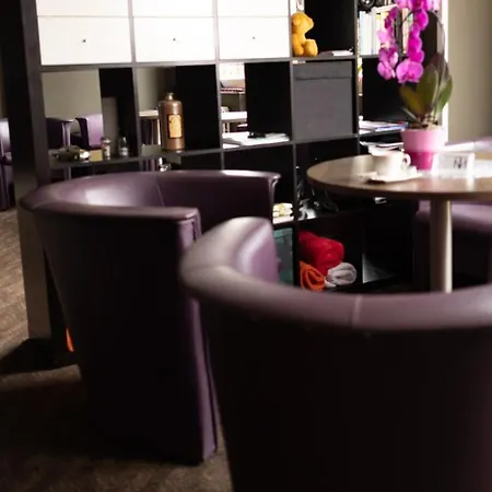 M-tourist Hotel