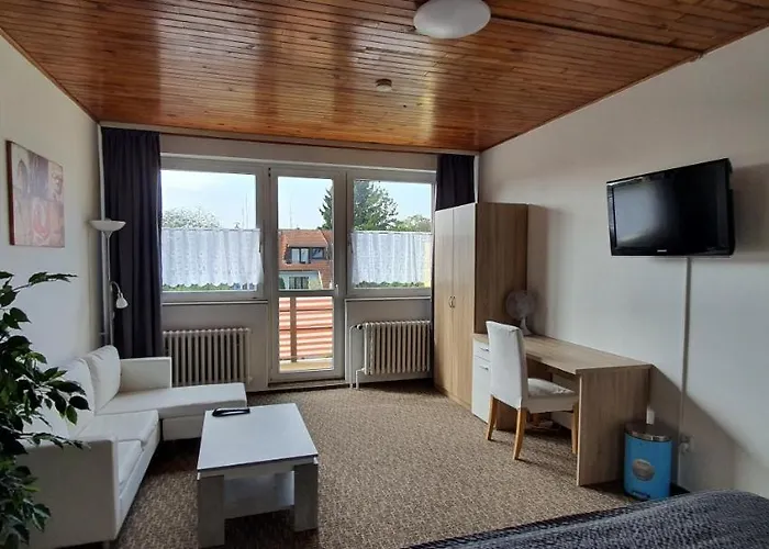 Hotel M-tourist 3*